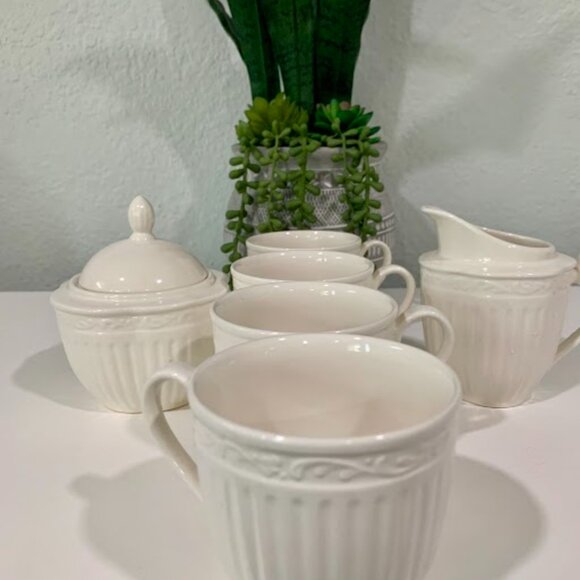 VTG~Mikasa Italian Countryside Creamer Sugar + 4 mugs - Picture 3 of 6